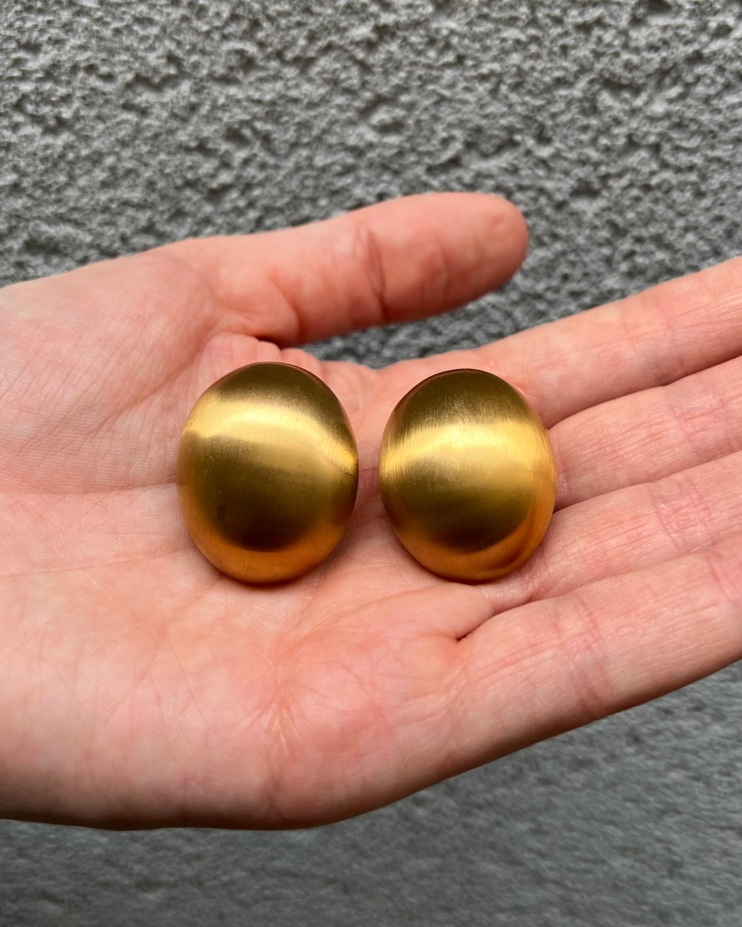 Orecchini rotondi golden