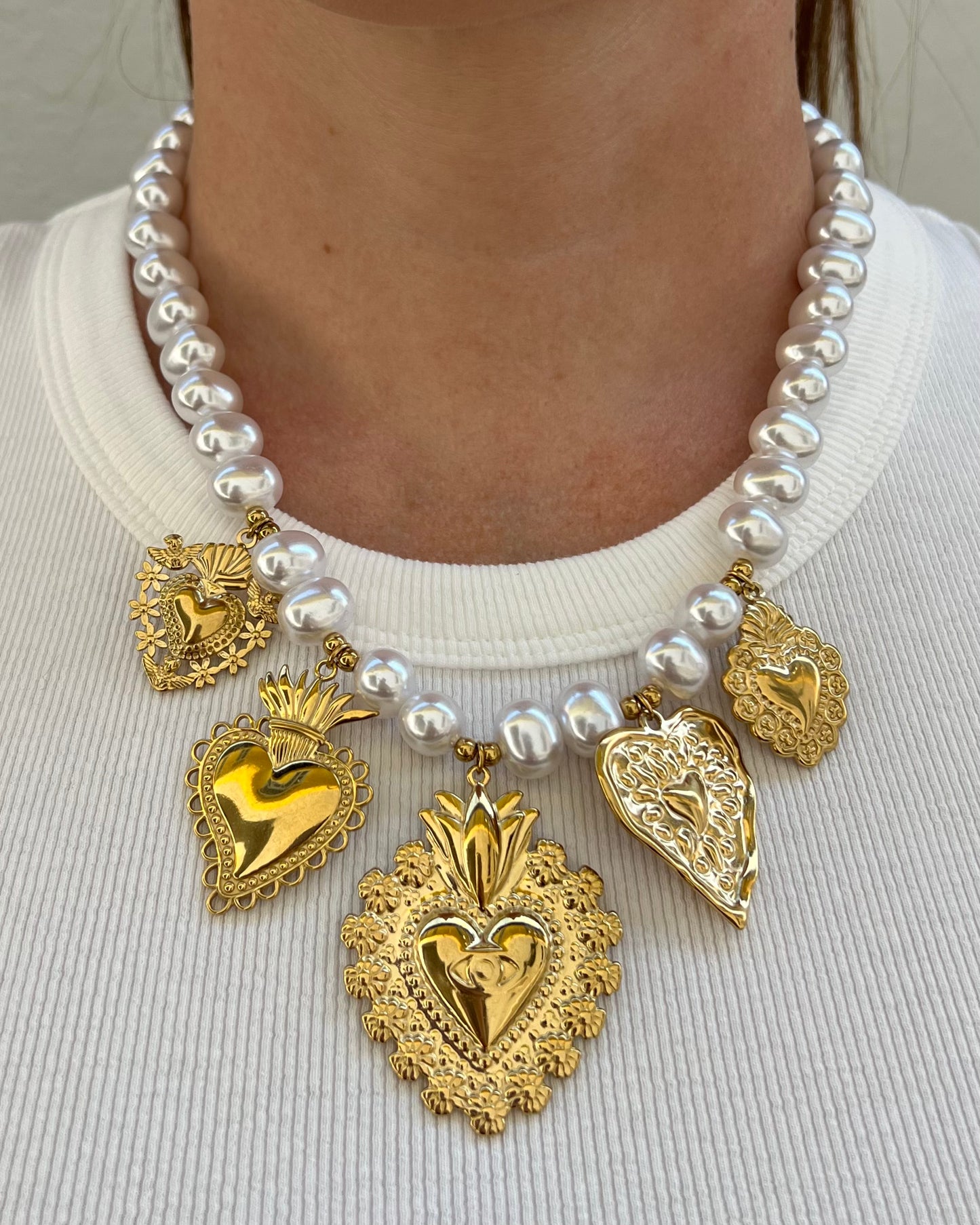 Collana girocollo cuori sacri